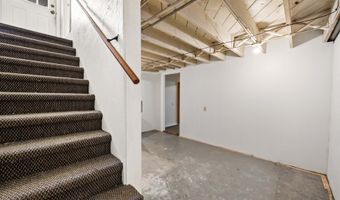 1465 3RD St, Astoria, OR 97103