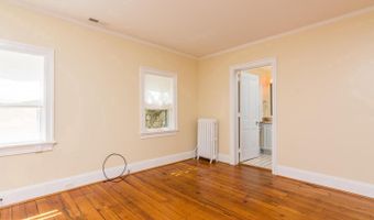 151 DUKE OF GLOUCESTER St, Annapolis, MD 21401