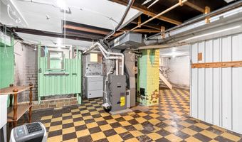 101 Ambridge Ave, Ambridge, PA 15003