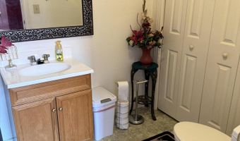 117 W Main St, Ash Grove, MO 65604