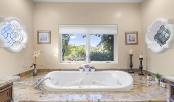 8944 E LAZYWOOD Pl, Carefree, AZ 85377