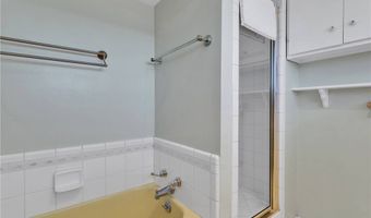 19955 Chickasaw Rd, Apple Valley, CA 92307