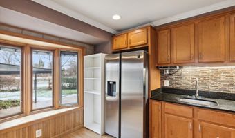 7653 Shenandoah, Allen Park, MI 48101