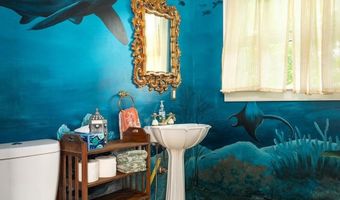 20 Lincoln St, Jamestown, RI 02835