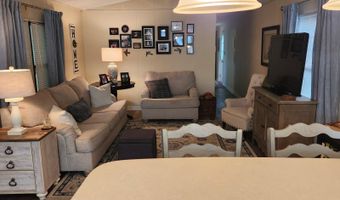 127 TULIP Dr, Hatfield, PA 19440