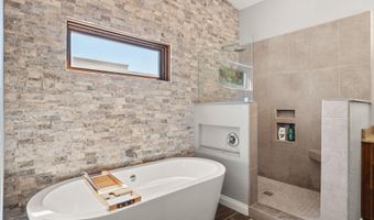 6404 Meadow Hills St NE, Albuquerque, NM 87111