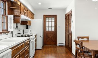 181 Demorest Ave, Avenel, NJ 07001