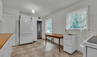 6 Ruthven Pl, Ann Arbor, MI 48104