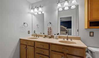 126 Asilomar Ct, Ballwin, MO 63021