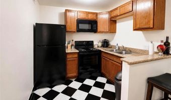 512 Albert Ave 4, Las Vegas, NV 89119