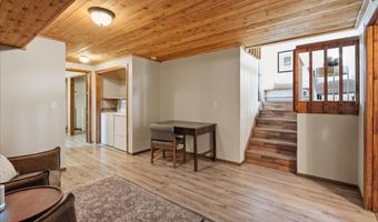 2211 ROOKS Ave, Cheyenne, WY 82007