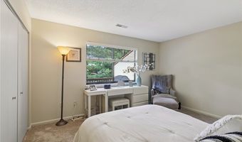 1695 Brookwood Dr, Akron, OH 44313