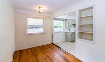 1420 Hatcher Cres, Ann Arbor, MI 48103