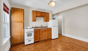 16 Isham St, Burlington, VT 05401