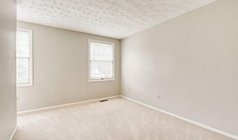 3381 MONARCH Ln, Annandale, VA 22003