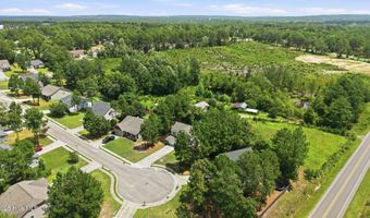 133 Star Ct, Aberdeen, NC 28315