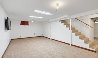 705 11th Ave NW, Austin, MN 55912