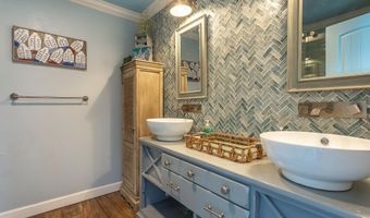 1139 ALLIGATOR Dr, Alligator Point, FL 32346