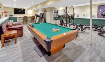 449 Montgomery St, Bayville, NJ 08721
