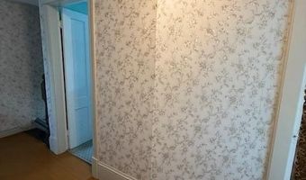 10 Palm St, Baileyville, ME 04694