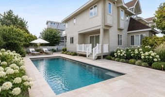 177 71st St, Avalon, NJ 08202