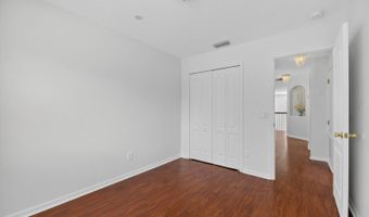 7711 Nottinghill Sky Dr, Apollo Beach, FL 33572