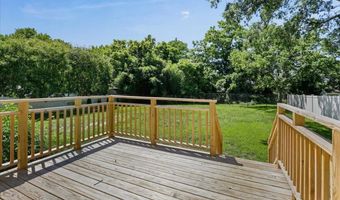 248 Church St, Belford, NJ 07718