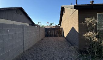 2807 W NEWTON Ct, Chandler, AZ 85224