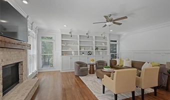 7989 Magnolia Sq, Atlanta, GA 30350