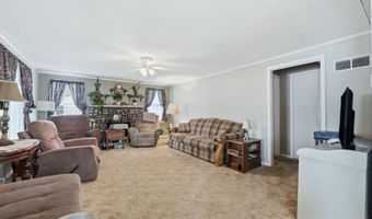 2948 E Skinner Lake N Dr, Albion, IN 46701