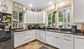 56100 Spring Creek Rd, Bandon, OR 97411