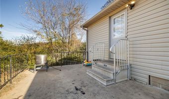 1425 Carbon Plant Rd, Altus, AR 72821