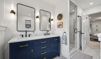 586 Kuehnle Ave, Ann Arbor, MI 48103