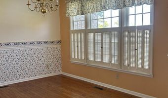 905 S Park Ave, Batesville, IN 47006