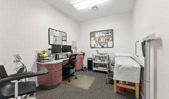 2004 Bayshore Rd Rd, Villas, NJ 08251