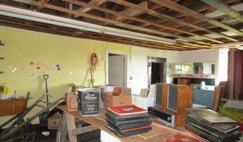 759 Lake St, Auburn, ME 04210