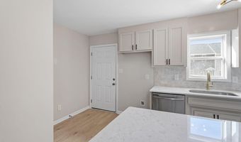 407 E Williams St, Angier, NC 27501