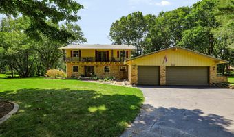 8852 Ridge Hill Dr, Indianapolis, IN 46217