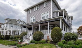 20 Woodland Ave, Avon By The Sea, NJ 07717