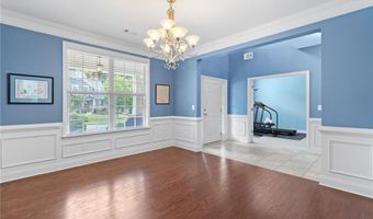 341 Spotted Ridge Cir, Woodstock, GA 30188
