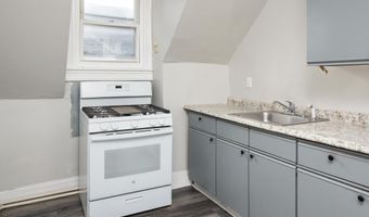 3800 GREENMOUNT Ave 3, Baltimore, MD 21218