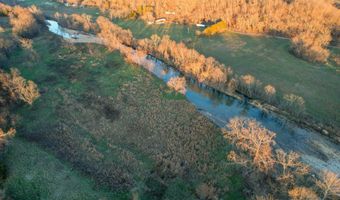 9372 State Highway PP, Ava, MO 65608