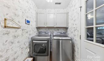 6234 Carmel Station Ave, Charlotte, NC 28226