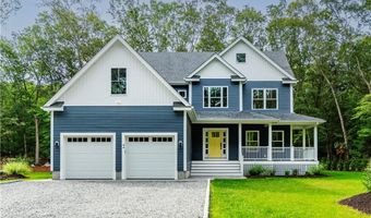 44 Saddlebrook Dr, Warwick, RI 02818