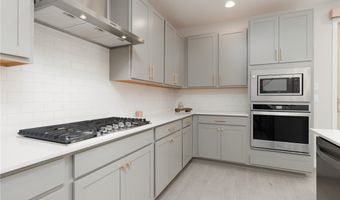 11335 Gravitation Dr, Las Vegas, NV 89135