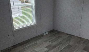 24 Cassie Ln, Bennington, VT 05201