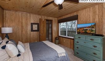 150 Ivy Ct, Banner Elk, NC 28604