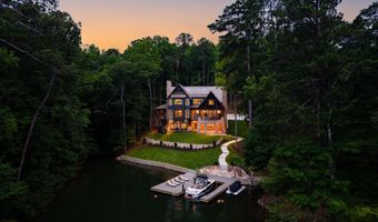 37 Holly Ln, Alexander City, AL 35010