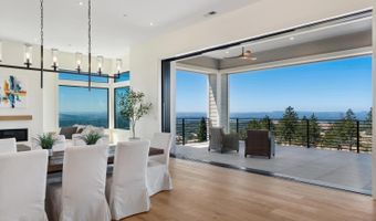 3855 Royal Manor Pl, Santa Rosa, CA 95404