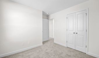 544 Ashley Heights Dr, Aberdeen, NC 28315